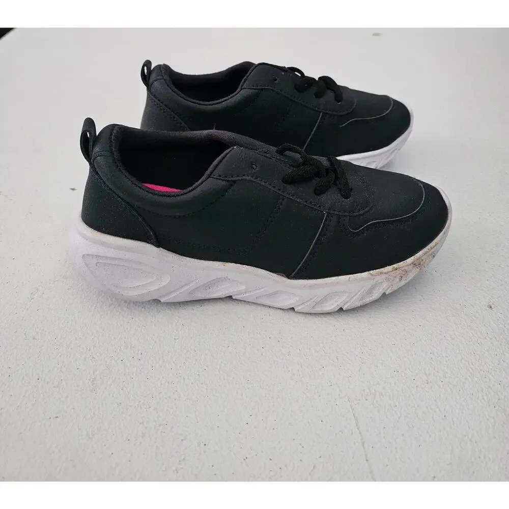 Boys Lightweight Lace-up sneakers size EU34 UK2 US 3